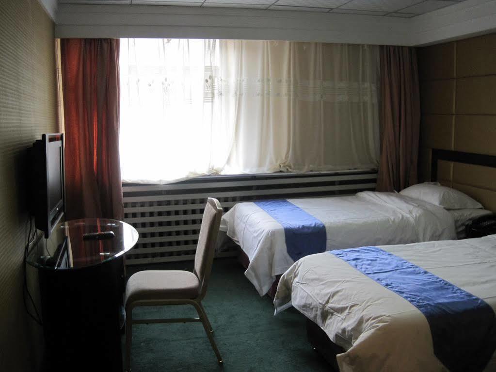 Tianzhi Hotel Harbin Exterior foto