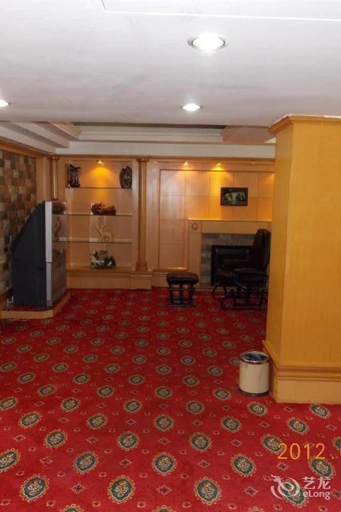 Tianzhi Hotel Harbin Exterior foto